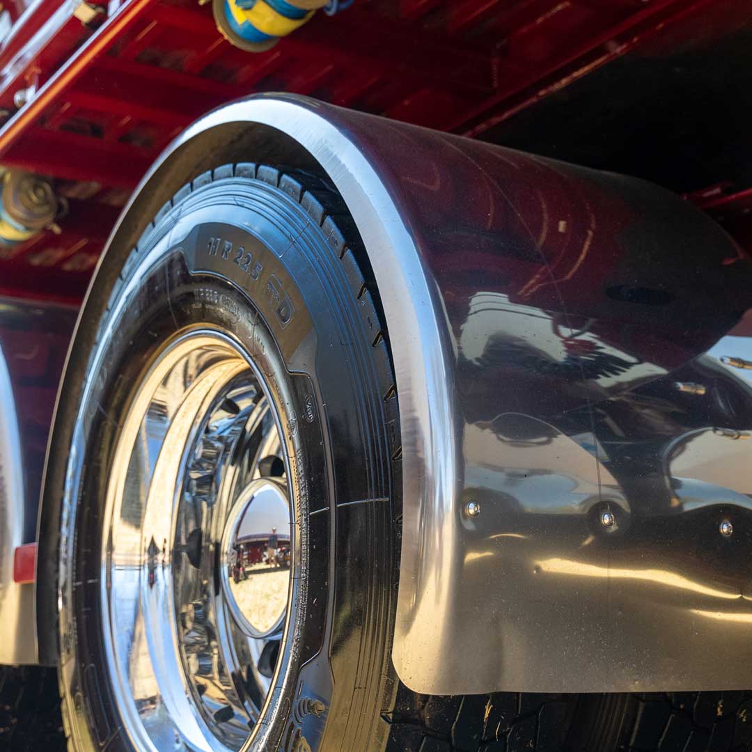 Stainless SteelSingle Mudguard Curved Edge No Grooves Extra Long (200mm each side)